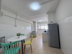 Blk 894A TAMPINES GROVE (Tampines), HDB 3 Rooms #572624571